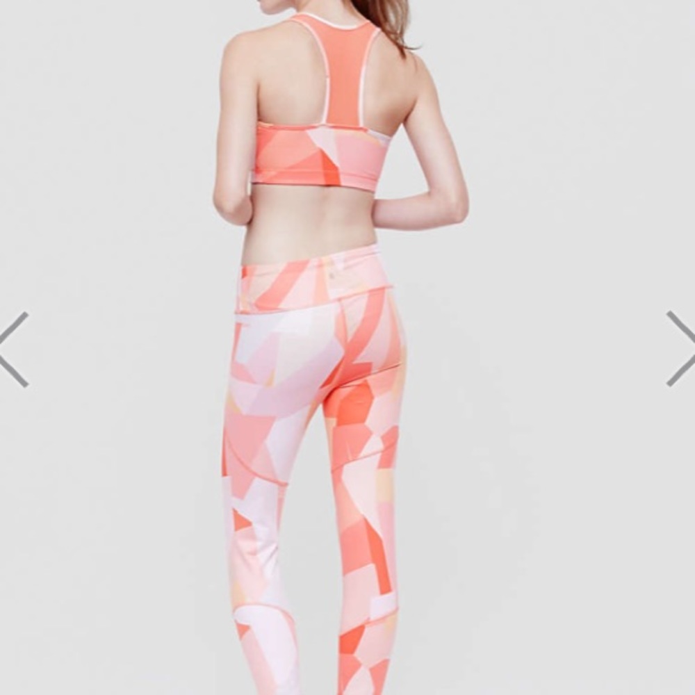 Two piece bra and leggings set